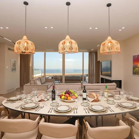 Luxury Pool Palasea With Panoramic Sea View